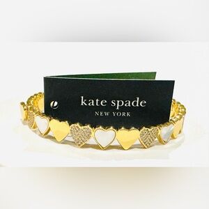🩷 KATE SPADE Take Heart Hinged Bangle NEW 🩷
